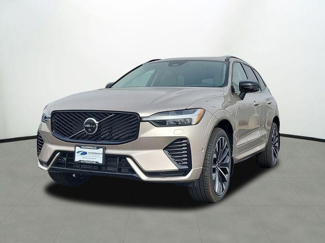 new 2026 Volvo XC60 Plug-In Hybrid car, priced at $75,470