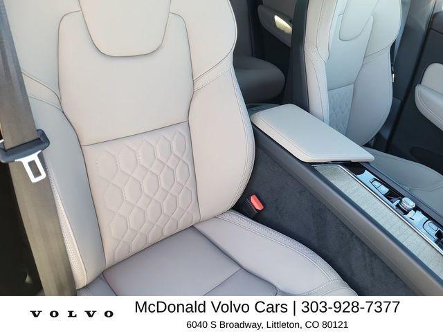 new 2026 Volvo XC60 car, priced at $59,974