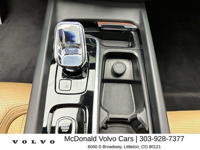 used 2023 Volvo XC60 car, priced at $39,609