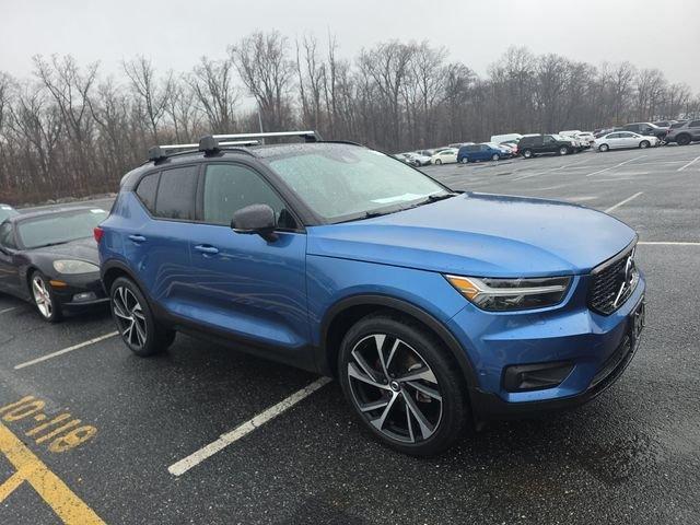 used 2020 Volvo XC40 car, priced at $24,273