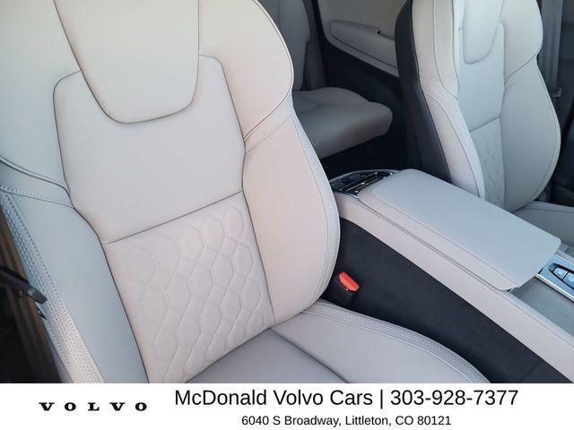 new 2025 Volvo EX90 car, priced at $82,576