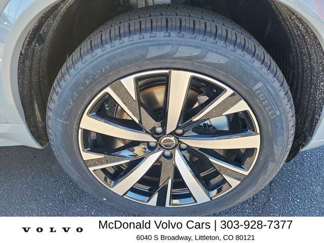 new 2025 Volvo EX90 car, priced at $82,576
