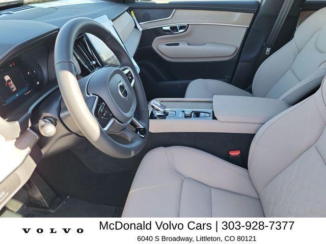 new 2025 Volvo EX90 car, priced at $82,576