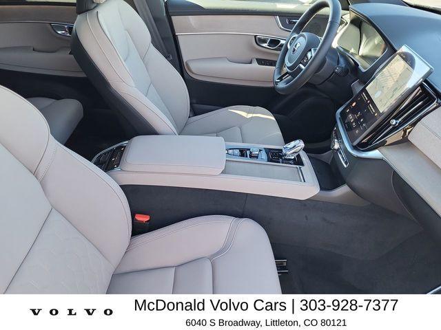 new 2025 Volvo EX90 car, priced at $82,576