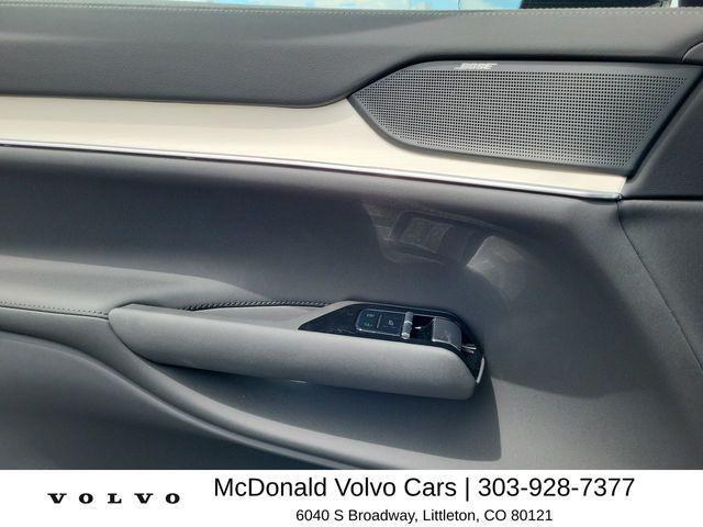 new 2026 Volvo EX90 car, priced at $92,090