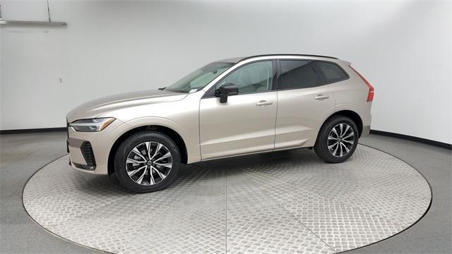 new 2025 Volvo XC60 car, priced at $39,489
