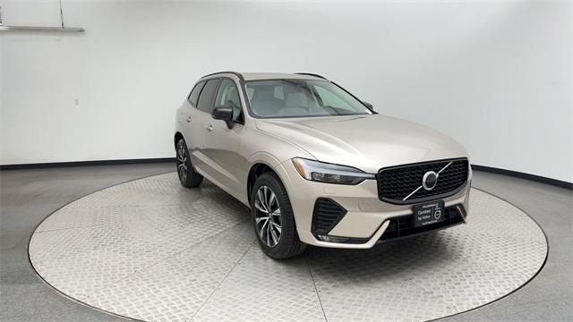 new 2025 Volvo XC60 car, priced at $39,489