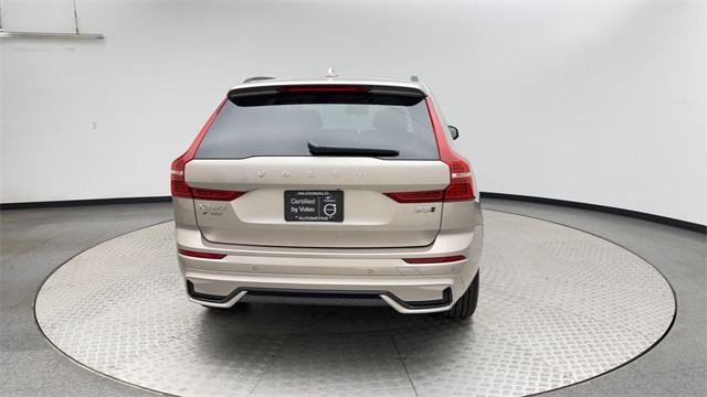 new 2025 Volvo XC60 car, priced at $39,489