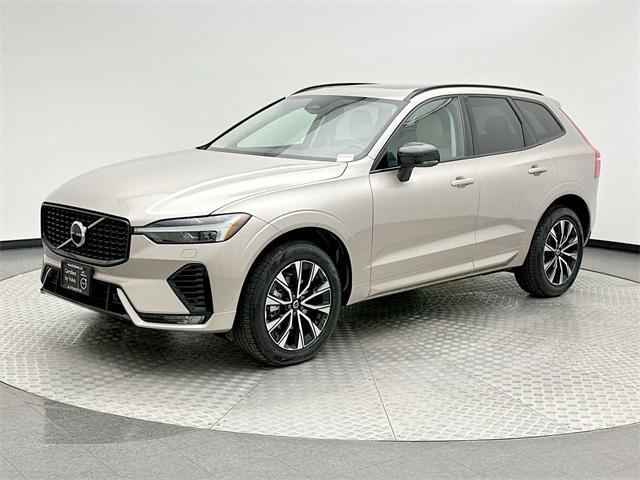 new 2025 Volvo XC60 car, priced at $39,489
