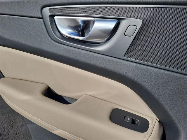 new 2026 Volvo XC60 Plug-In Hybrid car, priced at $69,285