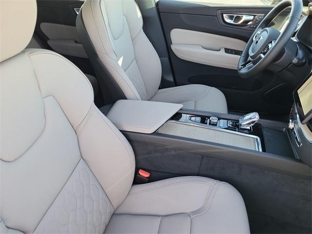 new 2026 Volvo XC60 Plug-In Hybrid car, priced at $69,285