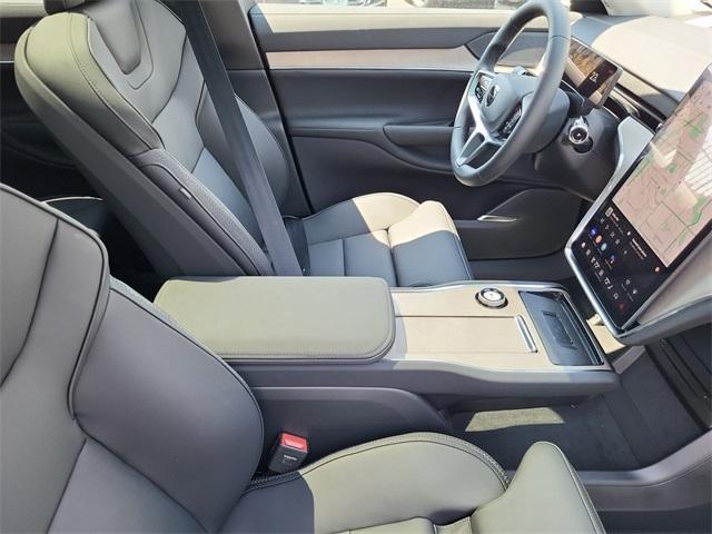 new 2025 Volvo EX90 car, priced at $84,749