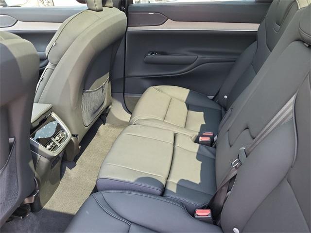 new 2025 Volvo EX90 car, priced at $84,749