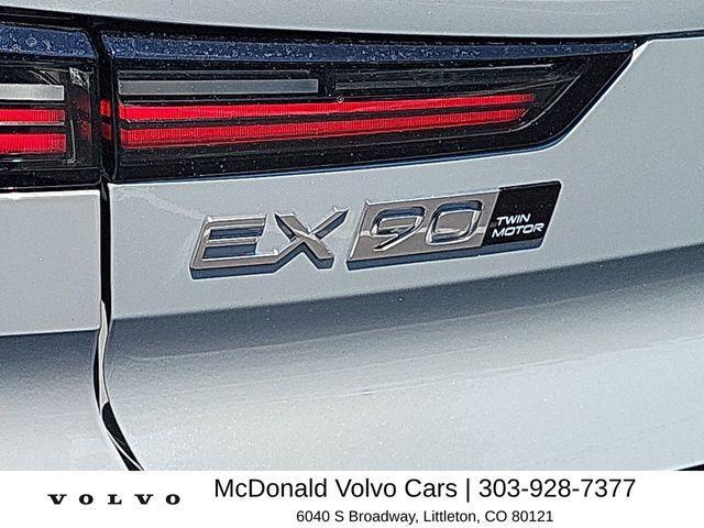 new 2025 Volvo EX90 car, priced at $83,235