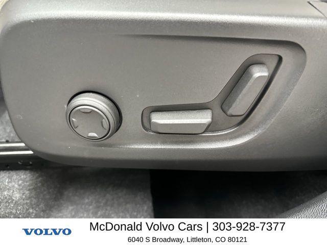 used 2023 Volvo XC40 car, priced at $37,059