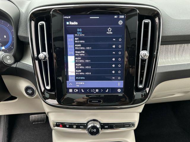 used 2023 Volvo XC40 car, priced at $37,059