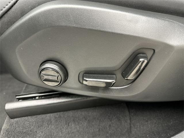 new 2025 Volvo XC90 car, priced at $65,311