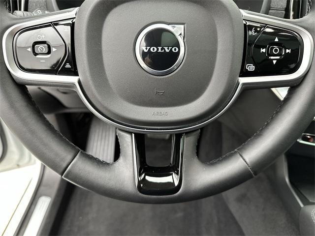 new 2025 Volvo XC90 car, priced at $65,311