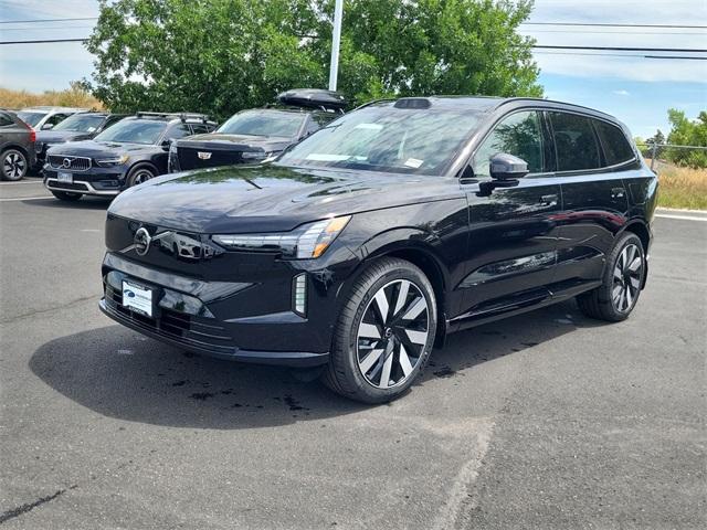 new 2025 Volvo EX90 car, priced at $86,199