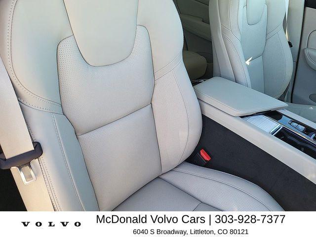 new 2026 Volvo XC60 car, priced at $69,810