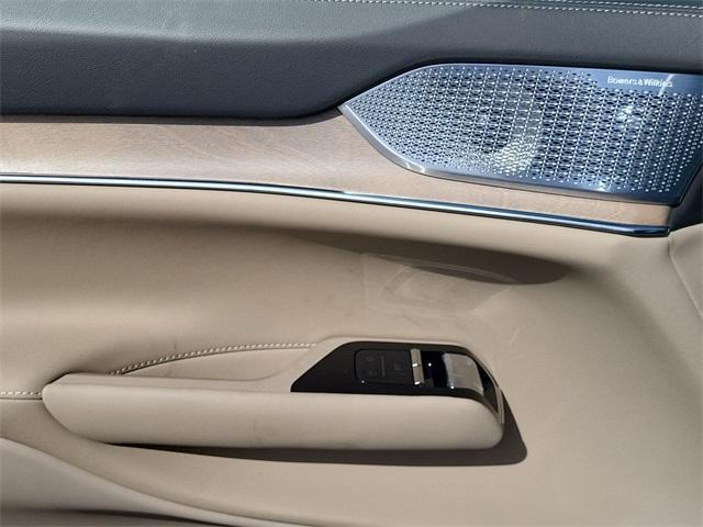 new 2025 Volvo EX90 car, priced at $86,943