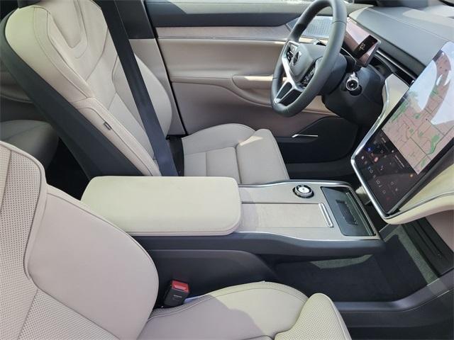 new 2025 Volvo EX90 car, priced at $86,943
