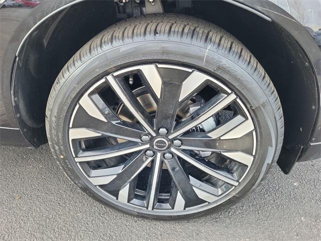 new 2026 Volvo XC60 car, priced at $63,935