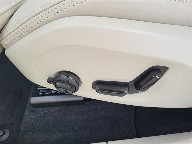 new 2026 Volvo XC60 car, priced at $63,935