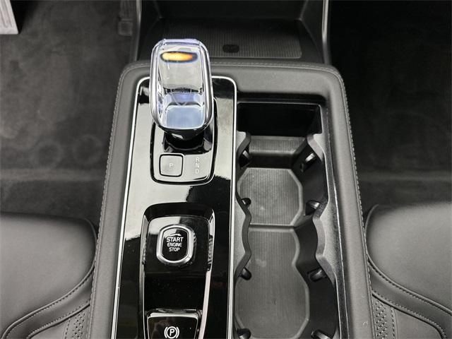 new 2025 Volvo XC90 car, priced at $65,311
