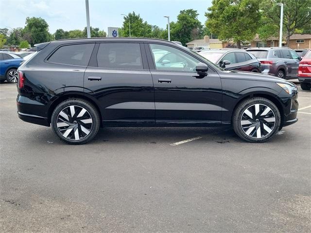 new 2025 Volvo EX90 car, priced at $89,795