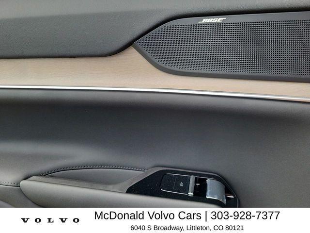 new 2025 Volvo EX90 car, priced at $84,231