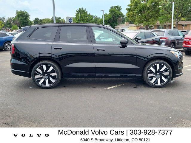 new 2025 Volvo EX90 car, priced at $84,231