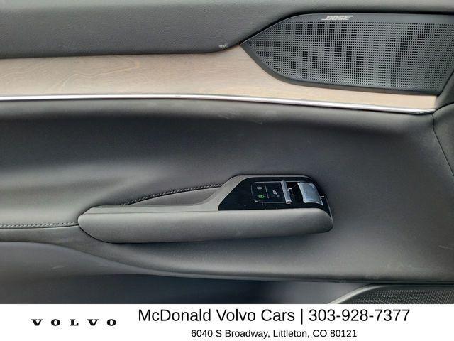 new 2025 Volvo EX90 car, priced at $84,231