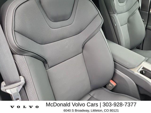 new 2025 Volvo EX90 car, priced at $84,231