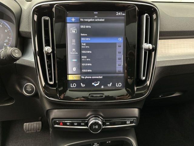 used 2020 Volvo XC40 car, priced at $24,049