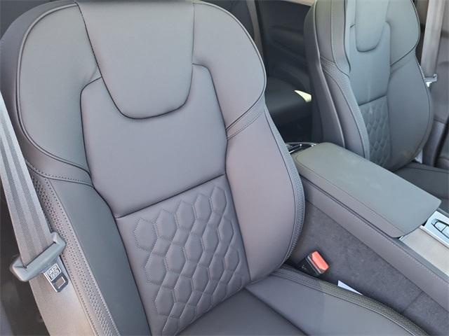 new 2025 Volvo XC90 car, priced at $66,511
