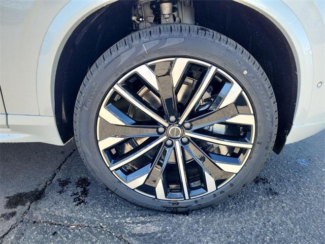 new 2025 Volvo XC90 car, priced at $66,511