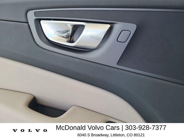 new 2026 Volvo XC60 Plug-In Hybrid car, priced at $71,830