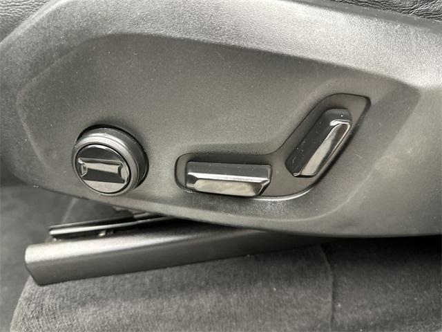 used 2020 Volvo XC90 car, priced at $23,459