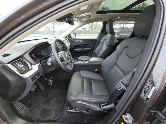 used 2025 Volvo XC60 car, priced at $35,759