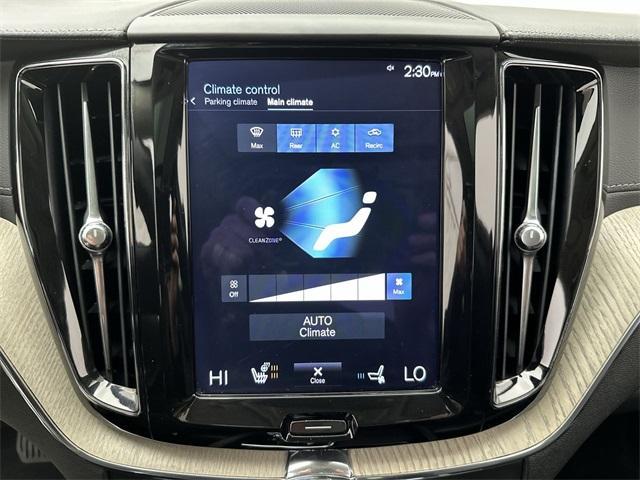 used 2021 Volvo XC60 Recharge Plug-In Hybrid car, priced at $32,159