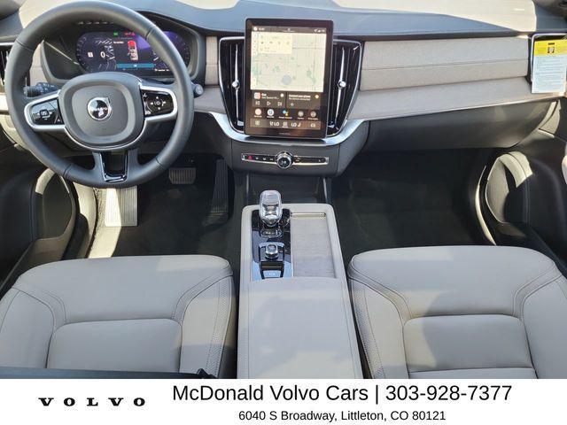 new 2026 Volvo XC90 car, priced at $75,479