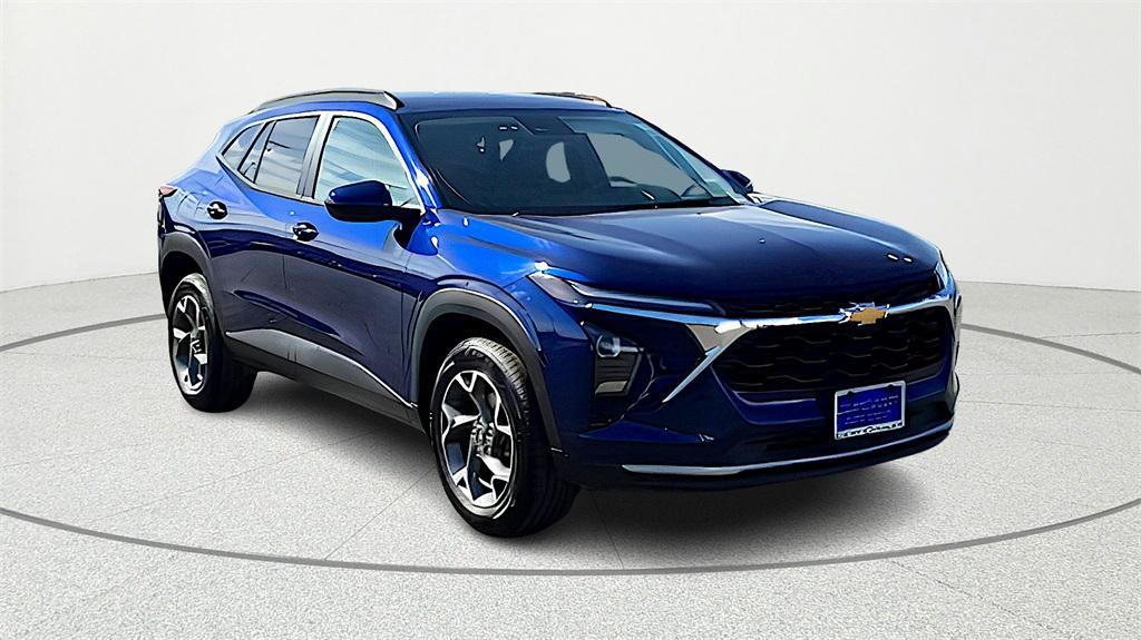 used 2024 Chevrolet Trax car, priced at $18,992