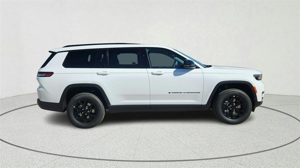 new 2025 Jeep Grand Cherokee L car, priced at $42,016