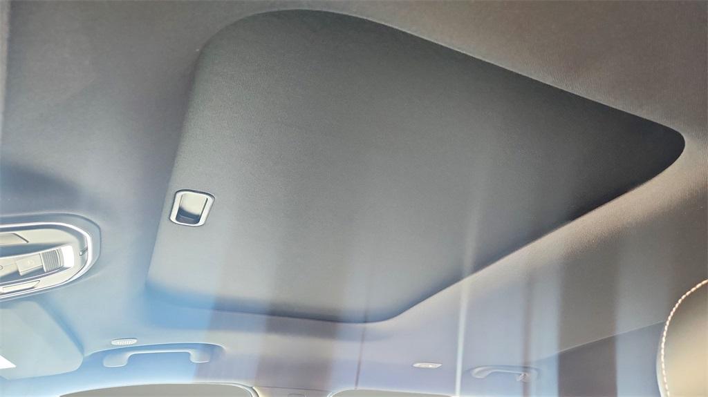 new 2025 Jeep Grand Cherokee L car, priced at $42,016