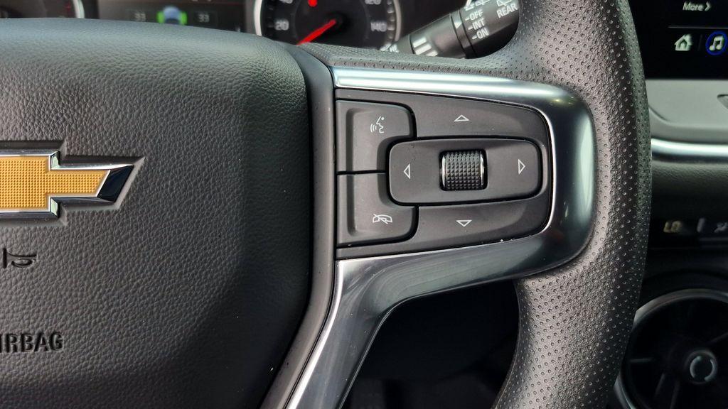 used 2025 Chevrolet Blazer car, priced at $25,224