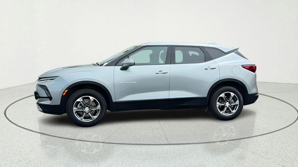 used 2025 Chevrolet Blazer car, priced at $25,224