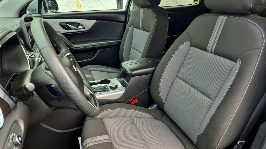 used 2025 Chevrolet Blazer car, priced at $25,224