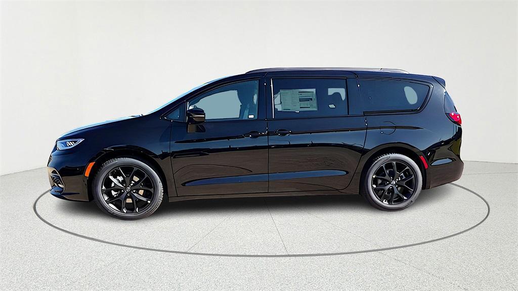 new 2026 Chrysler Pacifica car, priced at $41,882