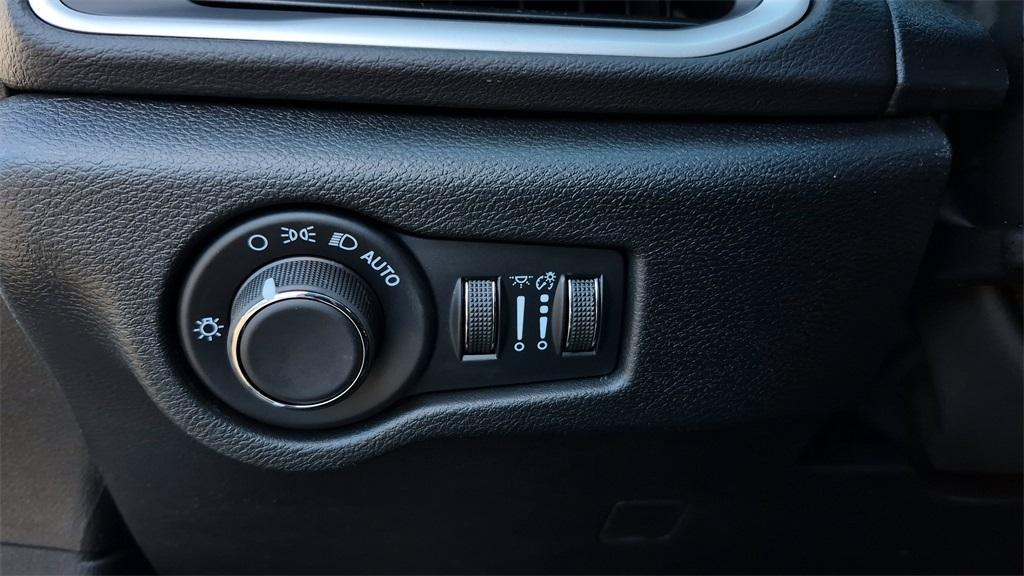 new 2026 Chrysler Voyager car, priced at $37,719